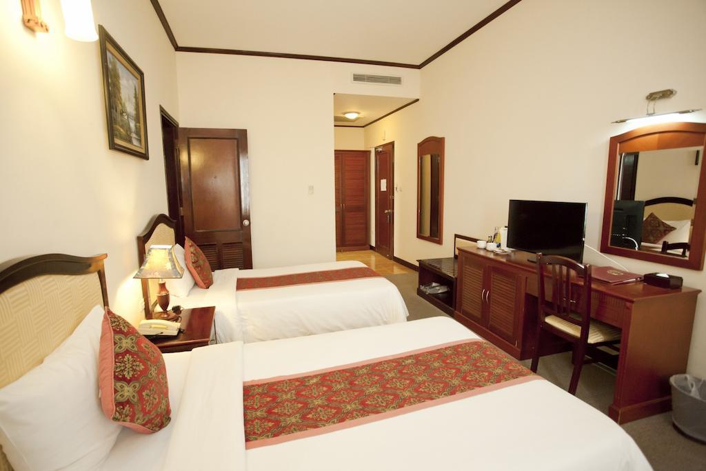 Asean Halong Hotel Халонг Экстерьер фото